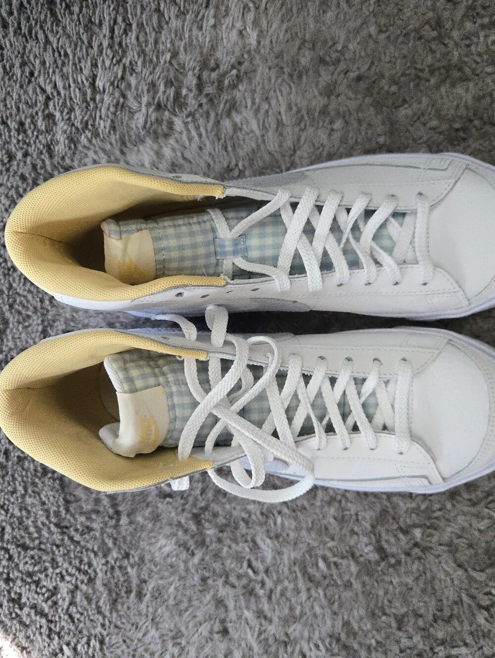 Nike Blazer Mid 77 Girls 7Y Easter Style Yellow Violet And Whit 1026 - Picture 4 of 8